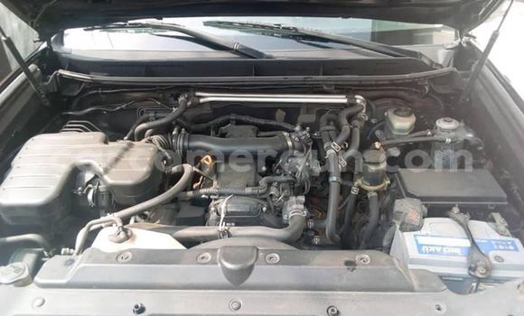 Acheter Occasion Voiture Mercedes‒Benz ML–Class Gris à Yaoundé, Central Cameroon Acheter Occasion Voiture Mercedes‒Benz ML–Class Gris à Yaoundé, Central Cameroon