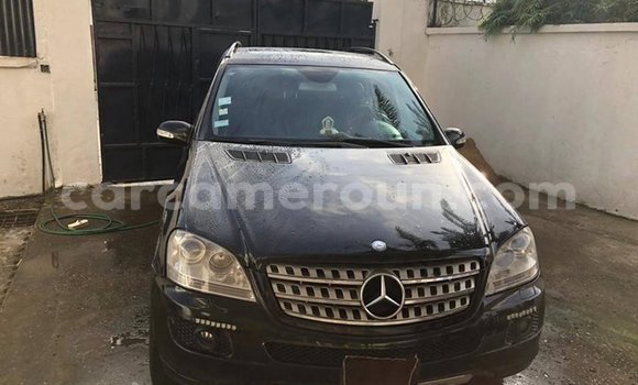 Acheter Occasion Voiture Mercedes‒Benz ML–Class Noir à Douala, Littoral Cameroon Acheter Occasion Voiture Mercedes‒Benz ML–Class Noir à Douala, Littoral Cameroon