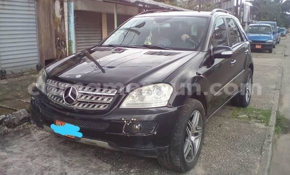 Acheter Occasion Voiture Mercedes‒Benz ML–Class Noir à Douala, Littoral Cameroon Acheter Occasion Voiture Mercedes‒Benz ML–Class Noir à Douala, Littoral Cameroon