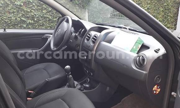 Acheter Occasion Voiture Renault Duster Noir à Yaoundé, Central Cameroon Acheter Occasion Voiture Renault Duster Noir à Yaoundé, Central Cameroon