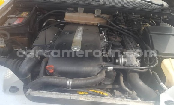 Acheter Occasion Voiture Mercedes‒Benz ML–Class Gris à Douala, Littoral Cameroon Acheter Occasion Voiture Mercedes‒Benz ML–Class Gris à Douala, Littoral Cameroon