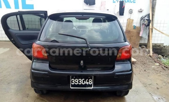 Acheter Occasion Voiture Toyota Yaris Noir à Douala, Littoral Cameroon Acheter Occasion Voiture Toyota Yaris Noir à Douala, Littoral Cameroon