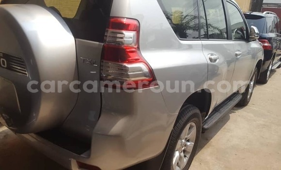 Acheter Occasion Voiture Toyota Land Cruiser Prado Gris à Douala, Littoral Cameroon Acheter Occasion Voiture Toyota Land Cruiser Prado Gris à Douala, Littoral Cameroon