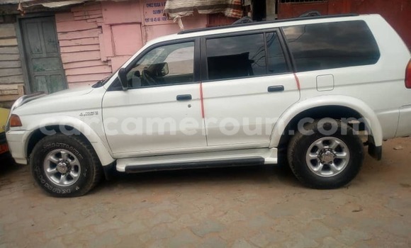 Acheter Occasion Voiture Mitsubishi Montero Blanc à Douala, Littoral Cameroon Acheter Occasion Voiture Mitsubishi Montero Blanc à Douala, Littoral Cameroon