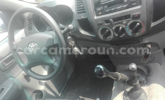 Acheter Occasion Voiture Toyota Hilux Blanc à Douala, Littoral Cameroon Acheter Occasion Voiture Toyota Hilux Blanc à Douala, Littoral Cameroon