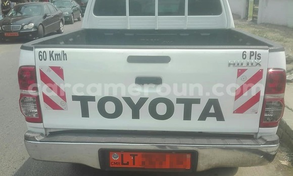 Acheter Occasion Voiture Toyota Hilux Blanc à Douala, Littoral Cameroon Acheter Occasion Voiture Toyota Hilux Blanc à Douala, Littoral Cameroon