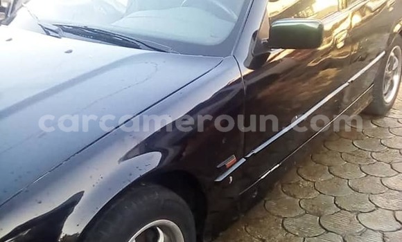 Acheter Occasion Voiture BMW 3–Series Noir à Douala, Littoral Cameroon