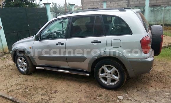 Acheter Occasion Voiture Toyota RAV4 Gris à Douala, Littoral Cameroon Acheter Occasion Voiture Toyota RAV4 Gris à Douala, Littoral Cameroon