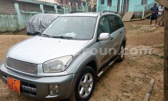Acheter Occasion Voiture Toyota RAV4 Gris à Douala, Littoral Cameroon Acheter Occasion Voiture Toyota RAV4 Gris à Douala, Littoral Cameroon