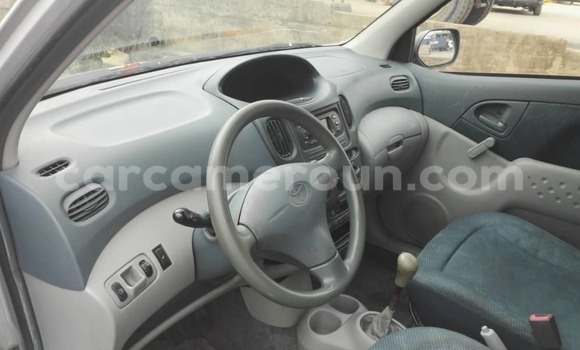 Buy Used Toyota Yaris Verso Silver Car in Douala in Littoral Cameroon Buy Used Toyota Yaris Verso Silver Car in Douala in Littoral Cameroon