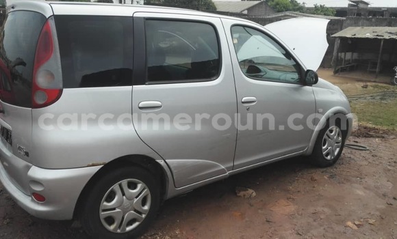 Buy Used Toyota Yaris Verso Silver Car in Douala in Littoral Cameroon Buy Used Toyota Yaris Verso Silver Car in Douala in Littoral Cameroon