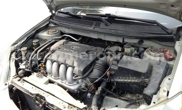 Buy Used Toyota Matrix Silver Car in Douala in Littoral Cameroon Buy Used Toyota Matrix Silver Car in Douala in Littoral Cameroon