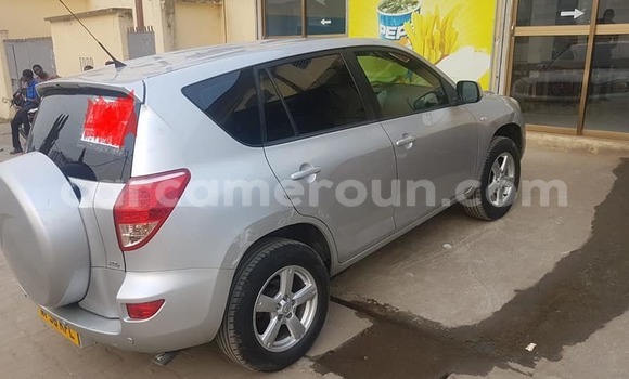 Buy Used Toyota RAV4 Silver Car in Douala in Littoral Cameroon Buy Used Toyota RAV4 Silver Car in Douala in Littoral Cameroon