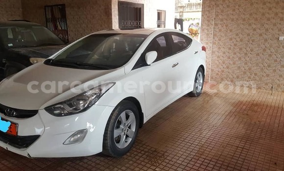 Buy Used Hyundai Elantra White Car in Douala in Littoral Cameroon Buy Used Hyundai Elantra White Car in Douala in Littoral Cameroon