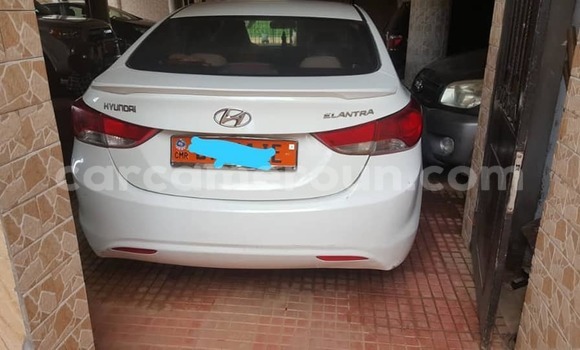 Buy Used Hyundai Elantra White Car in Douala in Littoral Cameroon Buy Used Hyundai Elantra White Car in Douala in Littoral Cameroon