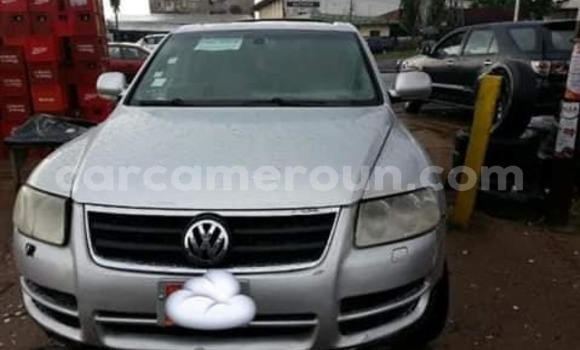 Acheter Occasion Voiture Volkswagen Touareg Gris à Yaoundé, Central Cameroon Acheter Occasion Voiture Volkswagen Touareg Gris à Yaoundé, Central Cameroon