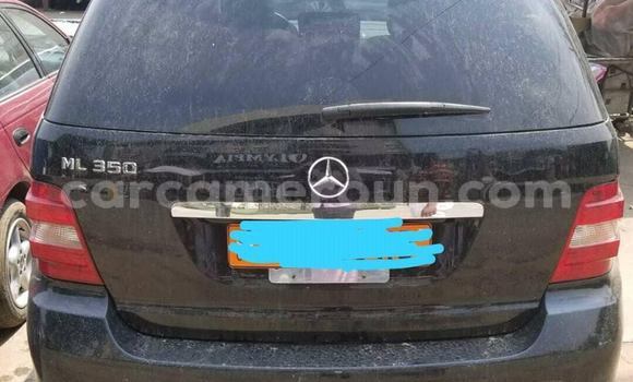 Acheter Occasion Voiture Mercedes‒Benz ML–Class Noir à Douala, Littoral Cameroon Acheter Occasion Voiture Mercedes‒Benz ML–Class Noir à Douala, Littoral Cameroon