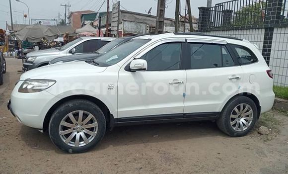 Buy Used Hyundai Santa Fe White Car in Douala in Littoral Cameroon Buy Used Hyundai Santa Fe White Car in Douala in Littoral Cameroon