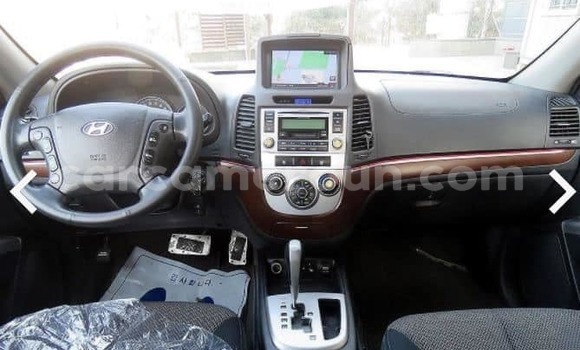 Buy Used Hyundai Santa Fe White Car in Douala in Littoral Cameroon Buy Used Hyundai Santa Fe White Car in Douala in Littoral Cameroon
