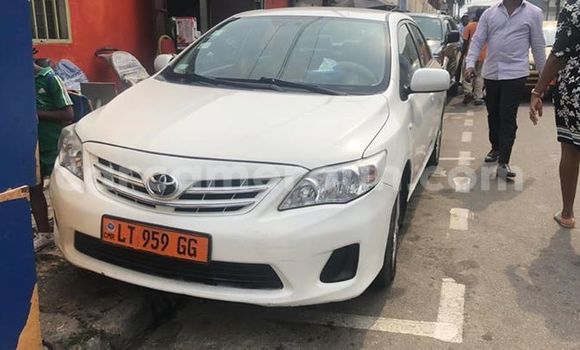 Buy Used Toyota Corolla White Car in Douala in Littoral Cameroon Buy Used Toyota Corolla White Car in Douala in Littoral Cameroon