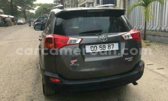 Acheter Occasion Voiture Toyota RAV4 Noir à Douala, Littoral Cameroon Acheter Occasion Voiture Toyota RAV4 Noir à Douala, Littoral Cameroon