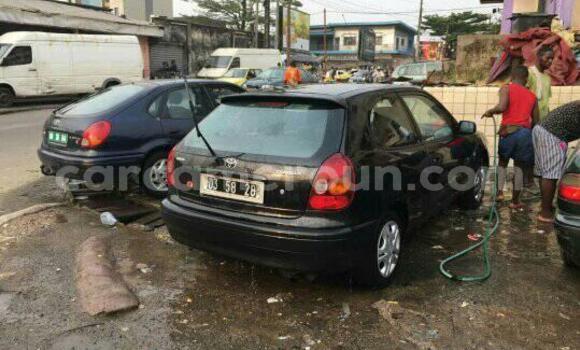 Acheter Occasion Voiture Toyota Corolla Noir à Douala, Littoral Cameroon Acheter Occasion Voiture Toyota Corolla Noir à Douala, Littoral Cameroon