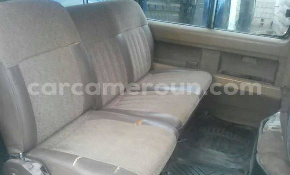 Acheter Occasion Voiture Toyota Hiace Gris à Douala, Littoral Cameroon Acheter Occasion Voiture Toyota Hiace Gris à Douala, Littoral Cameroon