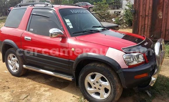 Acheter Occasion Voiture Toyota RAV4 Rouge à Yaoundé, Central Cameroon Acheter Occasion Voiture Toyota RAV4 Rouge à Yaoundé, Central Cameroon