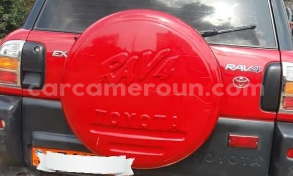 Acheter Occasion Voiture Toyota RAV4 Rouge à Yaoundé, Central Cameroon Acheter Occasion Voiture Toyota RAV4 Rouge à Yaoundé, Central Cameroon