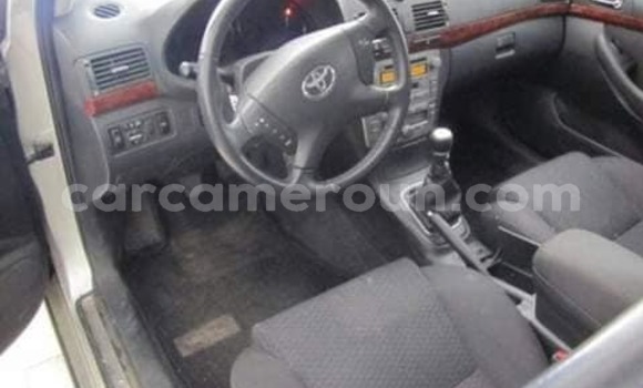 Acheter Occasion Voiture Toyota Avensis Gris à Yaoundé, Central Cameroon Acheter Occasion Voiture Toyota Avensis Gris à Yaoundé, Central Cameroon
