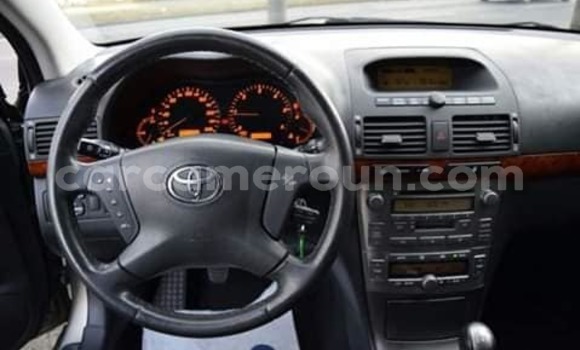 Acheter Occasion Voiture Toyota Avensis Gris à Yaoundé, Central Cameroon Acheter Occasion Voiture Toyota Avensis Gris à Yaoundé, Central Cameroon