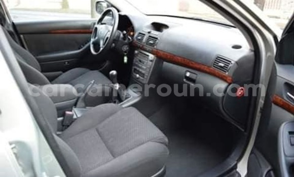 Acheter Occasion Voiture Toyota Avensis Gris à Yaoundé, Central Cameroon Acheter Occasion Voiture Toyota Avensis Gris à Yaoundé, Central Cameroon