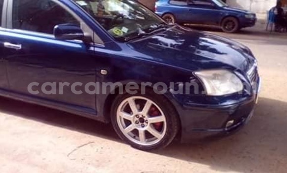 Acheter Occasion Voiture Toyota Avensis Bleu à Yaoundé, Central Cameroon Acheter Occasion Voiture Toyota Avensis Bleu à Yaoundé, Central Cameroon
