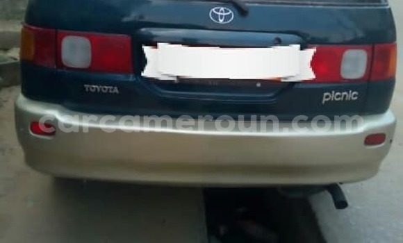 Acheter Occasion Voiture Toyota Picnic Autre à Yaoundé, Central Cameroon Acheter Occasion Voiture Toyota Picnic Autre à Yaoundé, Central Cameroon