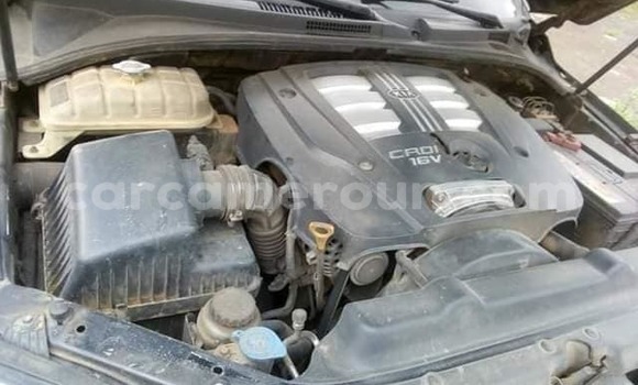 Acheter Occasion Voiture Kia Sorento Noir à Yaoundé, Central Cameroon Acheter Occasion Voiture Kia Sorento Noir à Yaoundé, Central Cameroon