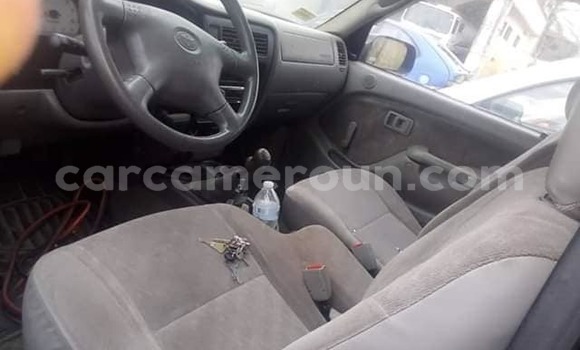 Acheter Occasion Voiture Toyota Tacoma Noir à Yaoundé, Central Cameroon Acheter Occasion Voiture Toyota Tacoma Noir à Yaoundé, Central Cameroon