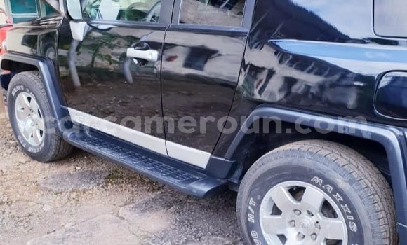 Buy Used Toyota FJ Cruiser Blue Car in Douala in Littoral Cameroon Buy Used Toyota FJ Cruiser Blue Car in Douala in Littoral Cameroon