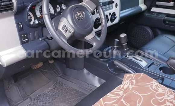 Buy Used Toyota FJ Cruiser Blue Car in Douala in Littoral Cameroon Buy Used Toyota FJ Cruiser Blue Car in Douala in Littoral Cameroon