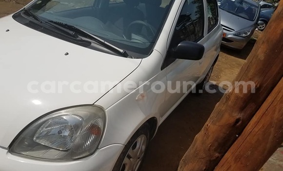 Buy Used Toyota Yaris White Car in Douala in Littoral Cameroon Buy Used Toyota Yaris White Car in Douala in Littoral Cameroon