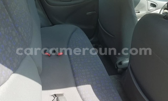 Buy Used Toyota Yaris White Car in Douala in Littoral Cameroon Buy Used Toyota Yaris White Car in Douala in Littoral Cameroon