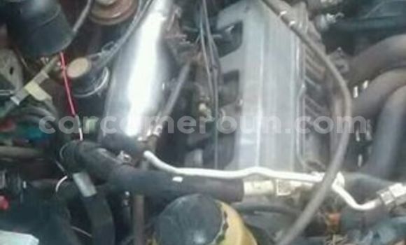 Acheter Occasion Voiture Toyota RAV4 Rouge à Yaoundé, Central Cameroon Acheter Occasion Voiture Toyota RAV4 Rouge à Yaoundé, Central Cameroon