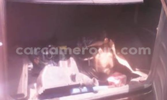 Acheter Occasion Voiture Toyota RAV4 Noir à Yaoundé, Central Cameroon Acheter Occasion Voiture Toyota RAV4 Noir à Yaoundé, Central Cameroon