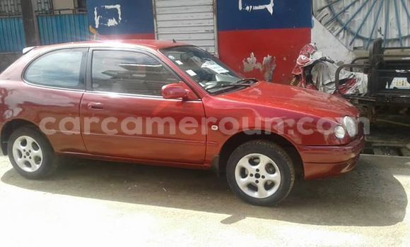 Acheter Occasion Voiture Toyota Corolla Rouge à Yaoundé, Central Cameroon Acheter Occasion Voiture Toyota Corolla Rouge à Yaoundé, Central Cameroon