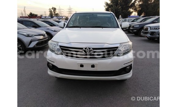 Acheter Import Voiture Toyota Fortuner Blanc à Import - Dubai, Adamawa Acheter Import Voiture Toyota Fortuner Blanc à Import - Dubai, Adamawa