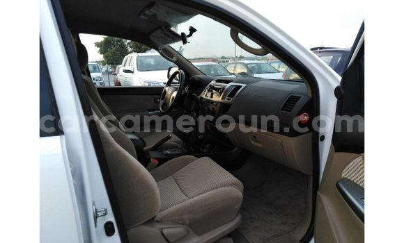 Acheter Import Voiture Toyota Fortuner Blanc à Import - Dubai, Adamawa Acheter Import Voiture Toyota Fortuner Blanc à Import - Dubai, Adamawa
