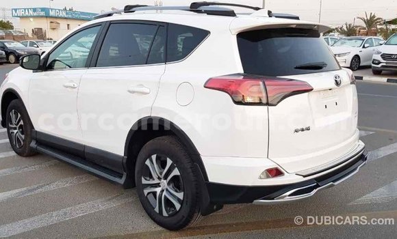 Buy Import Toyota RAV4 White Car in Import - Dubai in Adamawa Buy Import Toyota RAV4 White Car in Import - Dubai in Adamawa