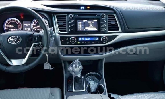 Acheter Import Voiture Toyota Highlander Autre à Import - Dubai, Adamawa Acheter Import Voiture Toyota Highlander Autre à Import - Dubai, Adamawa