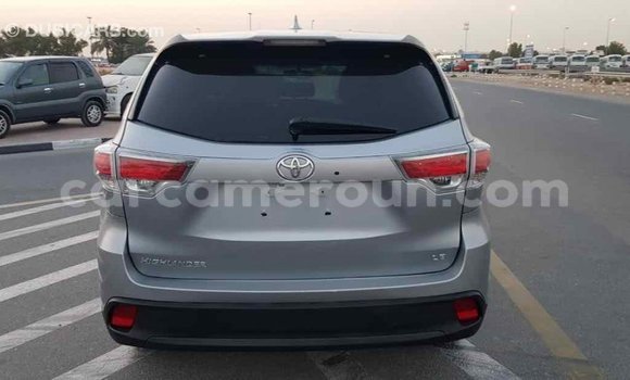 Acheter Import Voiture Toyota Highlander Autre à Import - Dubai, Adamawa Acheter Import Voiture Toyota Highlander Autre à Import - Dubai, Adamawa
