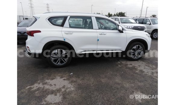 Acheter Import Voiture Hyundai Santa Fe Blanc à Import - Dubai, Adamawa Acheter Import Voiture Hyundai Santa Fe Blanc à Import - Dubai, Adamawa