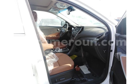 Sayi Imported Hyundai Santa Fe White Mota in Import - Dubai a Adamawa Sayi Imported Hyundai Santa Fe White Mota in Import - Dubai a Adamawa